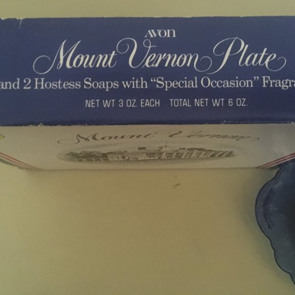 Vintage Avon Mount Vernon Cobalt Blue Plate and Soaps - Picture 4 of 9